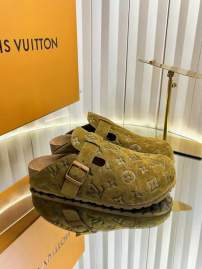 Picture of Louis Vuitton Slippers _SKULVsz35-45mnq01021095